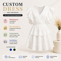 Robe mini blanche à volants superposés pour femme, col en V, manches flottantes, taille empire, en dentelle unie, pour l'été et les fêtes, vente en gros, OEM, ODM