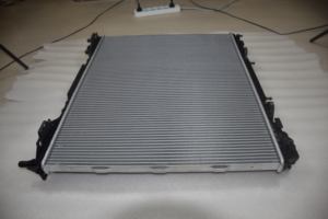 Radiateur en aluminium FELENDO LR133649 pour Range Rover Vogue L405 2013- <span class=keywords><strong>Sport</strong></span> L494 <span class=keywords><strong>Discovery</strong></span> 5 LR162130 3.0 V6 Diesel - Product Image 6