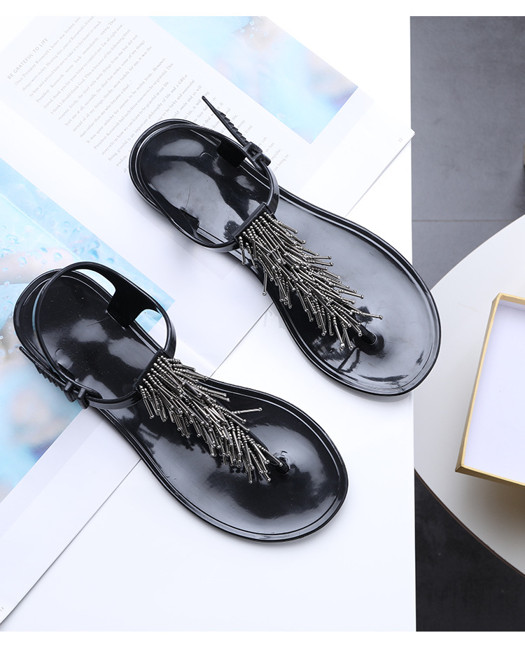 New Fashion Sandal Beaded T-shaped Belt Footwear Comfortable Sandals for Flat Feet