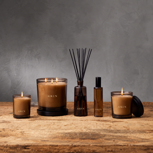 Coffret cadeau de parfums d'ambiance Aikun en bois de santal et ambre, avec bougies, diffuseur et spray, pour présentation en magasin - Product Image 2