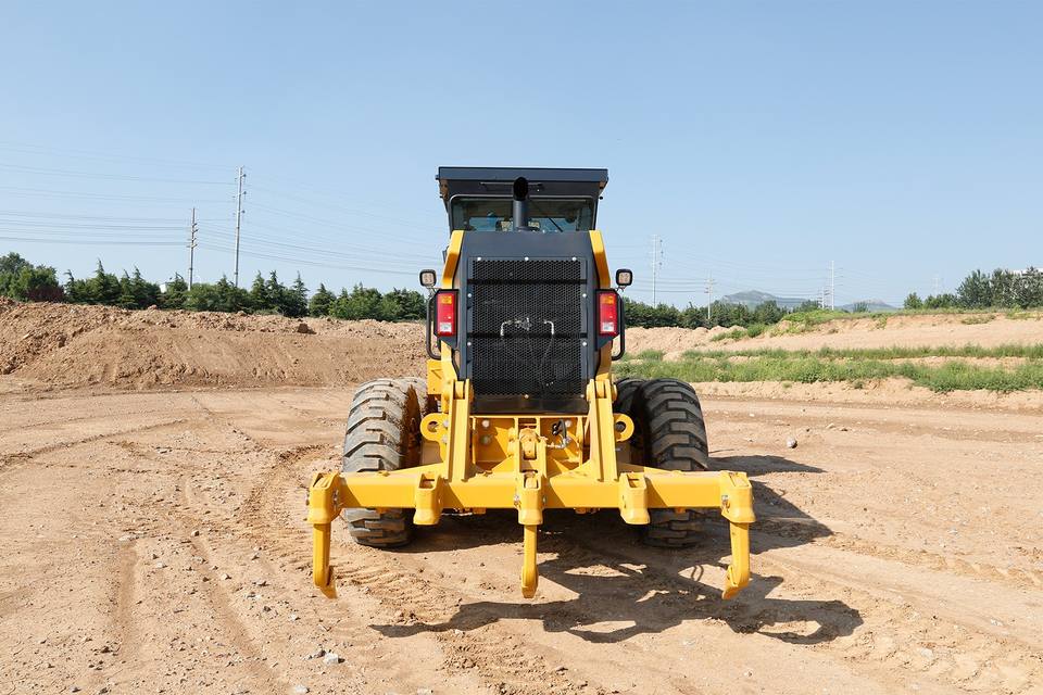 922F 220HP Motor Grader with Ripper Blade for Road Construction ...