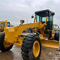 Grader d'occasion en excellent état de fonctionnement avec châssis robuste et ripper durable pour l'exploitation minière