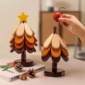 Elegant Christmas <b>Tree</b>-Shaped Insulated Placemat Table Mat Solid Wood Heat-Resistant Foldable Coaster Bowl Pad - Product Image 1