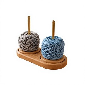 Support en bois écologique de haute qualité pour bobines de fil, design simple, accessoire de couture pratique pour le tricot et le crochet à la main - Product Image 6