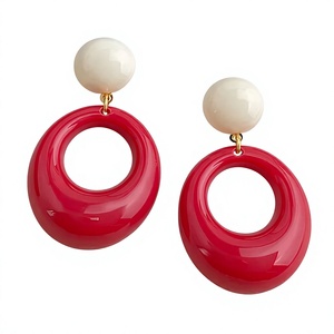 Boucles d'oreilles créoles géométriques en résine de haute qualité, forme triangulaire orange en acrylique, bijoux fantaisie vintage pour femme - Product Image 3