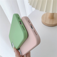 Étui de téléphone en silicone liquide d'origine de luxe pour iPhone 16 15 14 13 12 11Pro Max Plus XS X XR housse de protection souple en TPU antichoc
