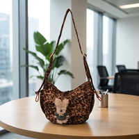 Sac bandoulière polyvalent pour femme, motif léopard givré, design de niche, nouvelle mode, fermeture éclair, forme dumpling