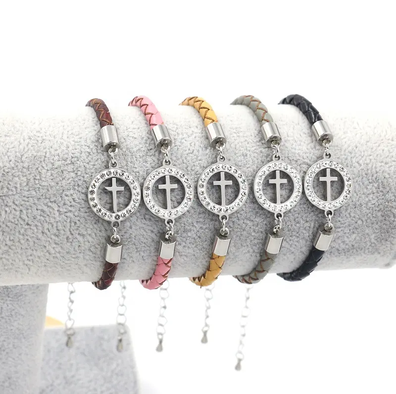 2021 Nieuwe Christelijke Sieraden Verstelbare Maat Rvs Cross Diamonds Lederen Gevlochten Touw Charm Armbanden Voor Mannen En Vrouwen