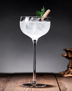 Verres à Cocktail <span class=keywords><strong>Vintage</strong></span> Réutilisables <span class=keywords><strong>Verre</strong></span> à Vin Champagne Unique Jus Dessert <span class=keywords><strong>Milkshake</strong></span> <span class=keywords><strong>Verre</strong></span> Tasse pour Restaurant <span class=keywords><strong>verre</strong></span> à martini - Product Image 4