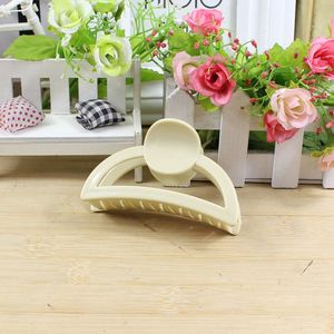กิ๊บติดผมพลาสติกขนาดใหญ่ คละสี 12 ซม. กิ๊บหนีบผมแบบสบายๆ - Product Image 4
