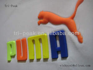 Nouveau design club <span class=keywords><strong>patch</strong></span> de transfert de chaleur pour vêtements de sport 3d troupeau badge de football 3d silicone X Tatami <span class=keywords><strong>maillot</strong></span> de football - Product Image 2