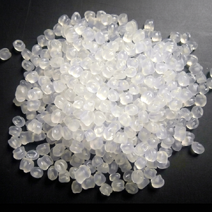 Gránulos de TPU M55D M56D a Precio de Fábrica, Material Prima de Poliuretano para Extrusión de Mangueras Contra Incendios y Revestimientos de Cables - Product Image 1