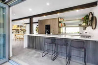 VERMONHOUZZ Kabinet Dapur Modern Dua Warna Tanpa Gagang Berbagai Gaya Set Kabinet Dapur Modular Lengkap