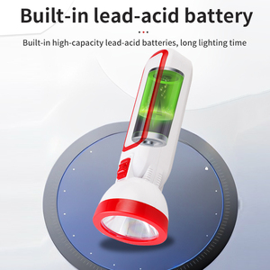 Lampe de poche portable rechargeable pour l'extérieur, éclairage d'urgence haute intensité - Product Image 5