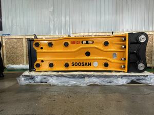 SOOSAN Disjoncteur hydraulique SB121 Open TOP Type adapté aux pelles lourdes de 28 à 35 tonnes pour la construction et la démolition - Product Image 3