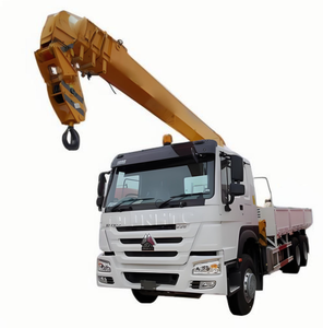 Camion d'étanchéité d'asphalte SINOTRUK HOWO 8m³ Neuf, Transmission 6x4, Citerne à clôture, Diesel, Scelleur synchrone de granulats, Euro <span class=keywords><strong>2</strong></span> - Product Image 2