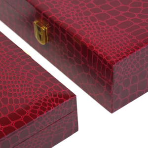 صندوق مجوهرات صيني للزفاف بنقش التمساح الأحمر، علبة مجوهرات جلدية للقلادة والأقراط - Product Image 6
