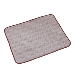 <span class=keywords><strong>Tapis</strong></span> rafraîchissant en soie glacée lavable et respirant <span class=keywords><strong>pour</strong></span> l'été, <span class=keywords><strong>pour</strong></span> chiens et chats de petite, moyenne et grande taille, vente en gros, usine, <span class=keywords><strong>tapis</strong></span> rafraîchissant <span class=keywords><strong>pour</strong></span> animaux de compagnie, lits <span class=keywords><strong>pour</strong></span> chiens - Product Image 6