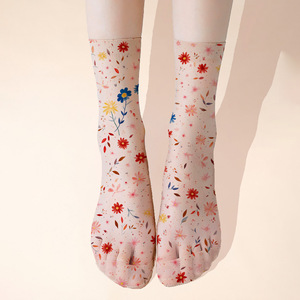Chaussettes courtes invisibles à la cheville pour femmes <span class=keywords><strong>Bas</strong></span> en nylon antidérapants Confortable Respirant Vêtements <span class=keywords><strong>de</strong></span> tous les jours - Product Image 1