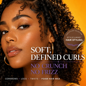 Mousse Coiffante Définition Boucles 258ml à la Noix de Coco et au Karité Hydratante pour Cheveux Bouclés, Frisés et Naturellement Texturés – Marque Privée - Product Image 3