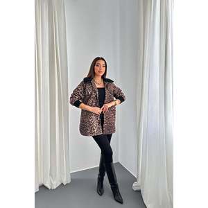 Blouson bomber à imprimé léopard pour femme, coupe-vent, en polyester tissé, avec col en fourrure, motif imprimé - Product Image 6