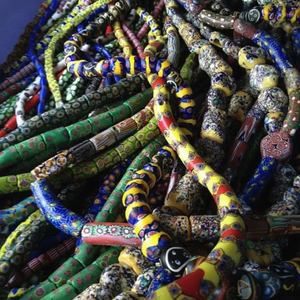 ลูกปัดแก้วมิลเลฟิออรีสั่งทำพิเศษ ลายสีสันสดใสหลากหลายแบบ สำหรับนักออกแบบเครื่องประดับและผู้ค้าส่ง - Product Image 1