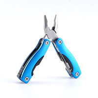 Pince pliante multifonctionnelle personnalisable OEM Couteau de poche avec tournevis et ouvre-bouteille pour le bricolage et le camping