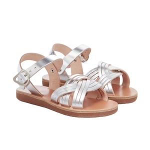 Zapatos planos de cuero genuino personalizados para niños y niñas, sandalias con correa de hebilla, plateados, venta al por mayor - Product Image 1
