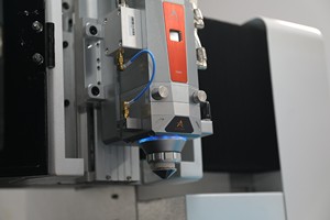NOUVEAU 2022 Machine de découpe laser fibre métallique 1000W 1500W LF3015E Pro pour aluminium, carbone et acier inoxydable - Product Image 6