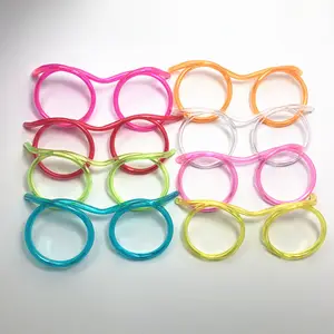 Gafas divertidas pajitas juegos de boda, accesorios divertidos para niños DIY gafas máscara al por mayor por fabricantes