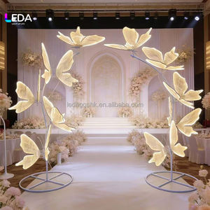 LEDA 2026 Nueva Decoración para Fiestas, Soporte de Mariposas con Múltiples Cabezas, Luces LED con Alas de Mariposa para Eventos de Boda - Product Image 6