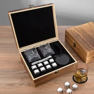 Pierres de refroidissement et coffret en bois spécialement fabriqués Ensemble cadeau en pierre de glaçons pour whisky en acier inoxydable réutilisable