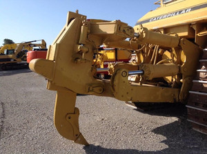 รถตักดินมือสองรถ D9N ตีนตะขาบรถปราบดิน D7r แมว D6r ญี่ปุ่น D8r - Product Image 2