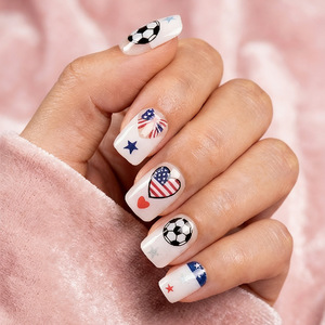 24 faux ongles carrés à presser, motif drapeau américain et football, ongles artificiels courts pour fêtes et occasions spéciales - Product Image 1