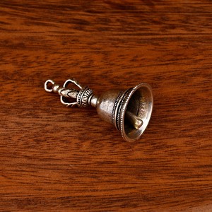 Accessorio in ottone piccolo campanello palmare buddista a cinque punte demone sottomisura portachiavi portachiavi per uomo e donna - Product Image 5