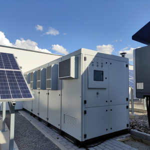 ระบบจ่ายไฟสำรองพลังงานทดแทนแบบเชื่อมต่อ/ไม่เชื่อมต่อ/ไฮบริด SCU (GRES-300-200) แบตเตอรี่ลิเธียมไอออน 300 กิโลวัตต์ชั่วโมง พร้อม PCS 200 กิโลวัตต์ - Product Image 1