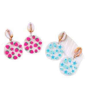 Pendientes de tuerca acrílicos redondos con estilo con conchas impresas, joyería de oreja de moda única para mujer, estilo de <span class=keywords><strong>vacaciones</strong></span> <span class=keywords><strong>en</strong></span> la playa - Product Image 5