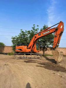 รถขุดตีนตะขาบ Doosan DH225LC 22.5 ตัน มือสอง พร้อมหัวต่อแบบ Quick Coupler และเบรกเกอร์  เครื่องยนต์ Doosan ได้รับการรับรองมาตรฐาน Daewoo CE  ปั๊มไฮดรอลิก KYB - Product Image 6