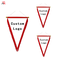 Drapeau suspendu personnalisé en polyester pour intérieur, mini-drapeau de club de football, fanions de football avec différentes formes