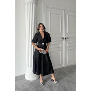 Robe noire trapèze ceinturée à manches bouffantes pour soirée - Product Image 2