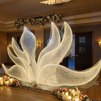 Décorations de toile de fond de mariage luxueuses, adaptées au support de fond doré pour les fêtes de mariage