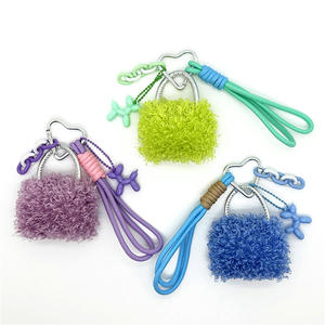 <span class=keywords><strong>Mini</strong></span> sac en peluche 3D écologique créatif et mignon Porte-clés série Miu pendentif en corde tissée Charme de téléphone portable poupée voiture bouteille en forme de cœur - Product Image 5