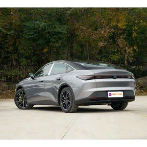 Nuova Arcfox Alpha S5, <span class=keywords><strong>Berlina</strong></span> Elettrica Pura, Guida a Sinistra, 5 Posti, Velocità Massima 180 km/h, Veicoli a Nuova Energia Disponibili - Product Image 3