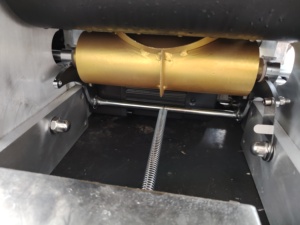 Automatic Multifunctional 304 Stainless Steel <b>Corn</b> Tortilla & Chapati Making Machine with 30pcs/Min Capacity - Product Image 3