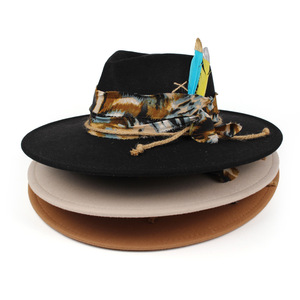 <span class=keywords><strong>Chapeau</strong></span> formel unisexe en polyester avec plume <span class=keywords><strong>et</strong></span> décoration en tissu coloré, parfait <span class=keywords><strong>pour</strong></span> les mariages, les fêtes <span class=keywords><strong>et</strong></span> les événements cérémoniels - Product Image 2