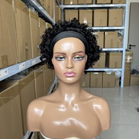 Vente en gros usine de perruques courtes économiques pour femmes noires, avec bandeaux, boucles Jerry, torsades africaines et franges bouclées