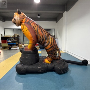 Tigre gonflable LED extérieur <span class=keywords><strong>de</strong></span> 2,4 m sur base rocheuse, en tissu Oxford, avec logo personnalisé, pour <span class=keywords><strong>la</strong></span> promotion des parcs d'attractions/centres commerciaux - Product Image 5
