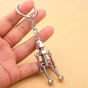 Mayorista de fábrica: Llavero metálico retro hecho a mano DIY con colgante de robot humano articulado con tornillos - Product Image 2
