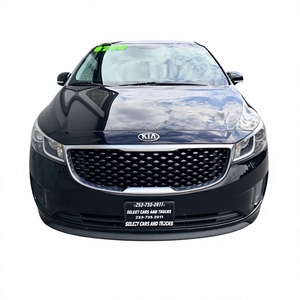 Kia Sedona LX 4 portes, mini-fourgonnette d'occasion, modèle 2017, à vendre - Product Image 1