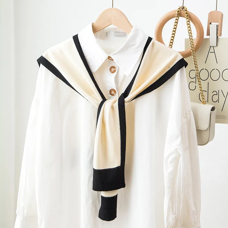 Ourlet de couleur contrastée tricot châle doux écharpe chaude faux col pour femme
